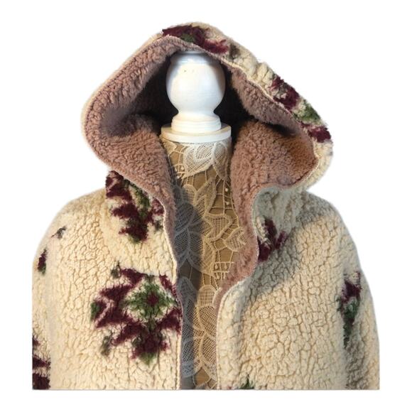 NWT Fuzzy Cozy Teddy Reversible Cardigan Coat open front LOve Tree size medium - Picture 7 of 12